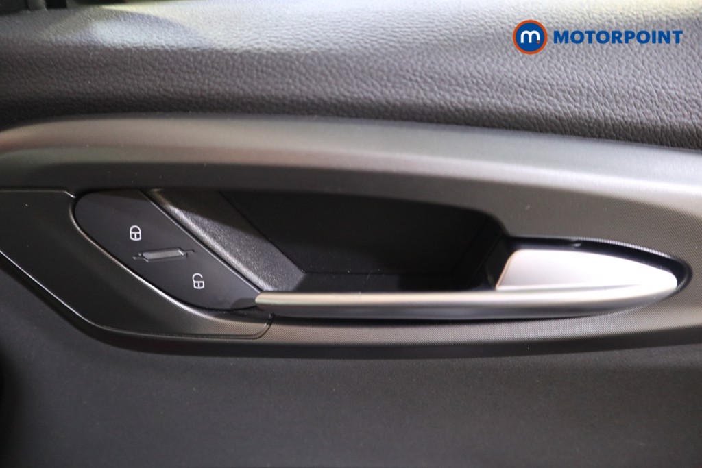 Alfa Romeo Tonale Sprint Automatic Petrol SUV - Stock Number (1617888) - 15th supplementary image