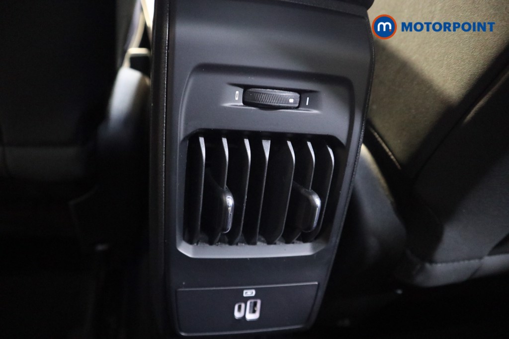 Alfa Romeo Tonale Sprint Automatic Petrol SUV - Stock Number (1617888) - 21st supplementary image