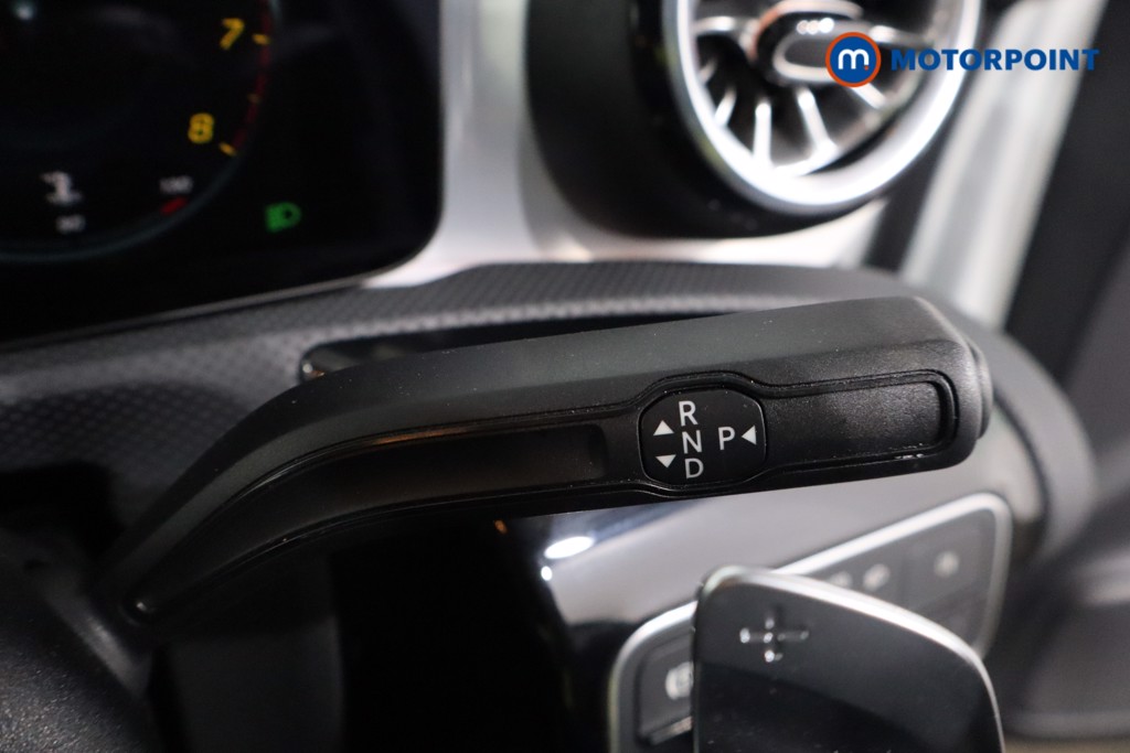 Mercedes-Benz CLA Amg Line Automatic Petrol Estate - Stock Number (1618593) - 15th supplementary image