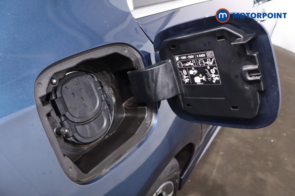 Mercedes-Benz A Class Amg Line Automatic Petrol Plug-In Hybrid Saloon - Stock Number (1618599) - 35th supplementary image