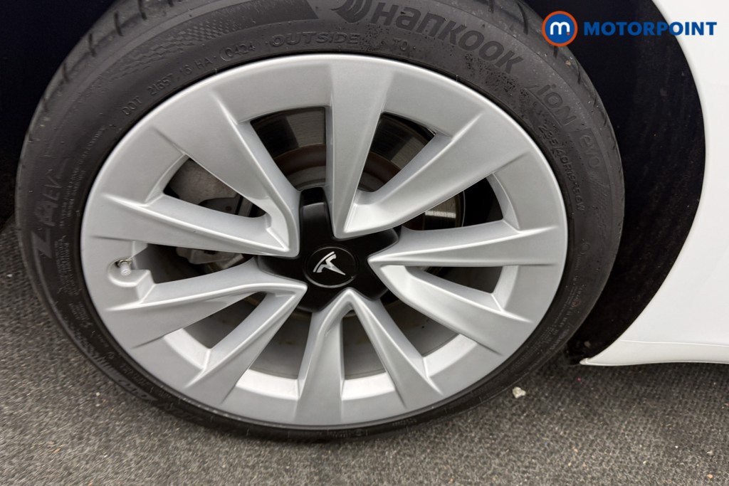 Tesla Model 3 Standard Plus Automatic Electric Saloon - Stock Number (1618609) - 32nd supplementary image