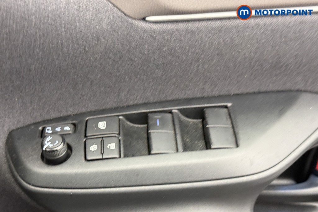 Toyota Yaris Cross Excel Automatic Petrol-Electric Hybrid Estate - Stock Number (1618645) - 15th supplementary image