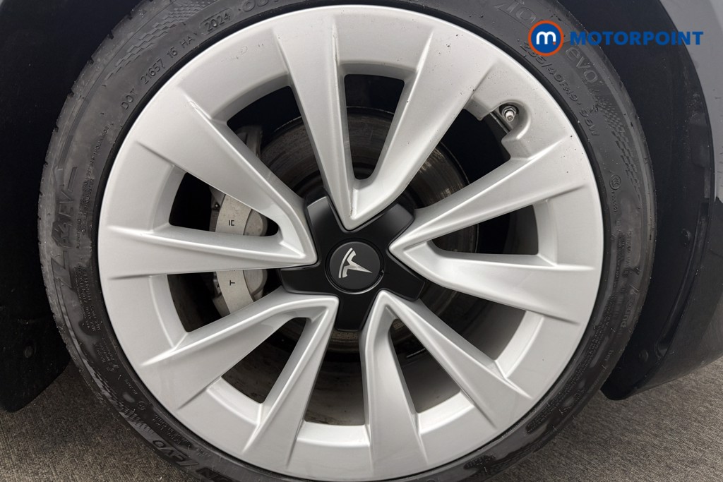 Tesla Model 3 Long Range Automatic Electric Saloon - Stock Number (1618673) - 4th supplementary image