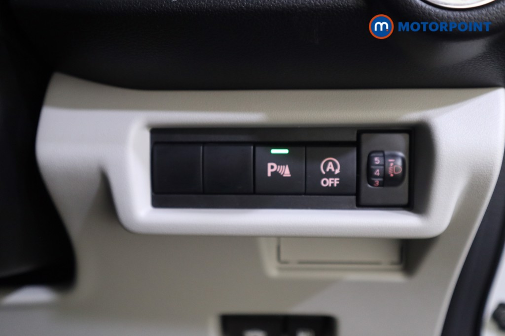 Suzuki Swift Motion Automatic Petrol Hatchback - Stock Number (1619208) - 14th supplementary image