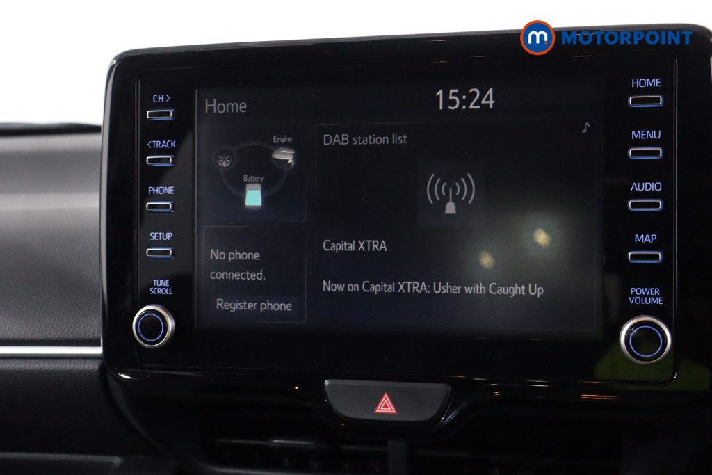 Toyota Yaris Design Automatic Petrol-Electric Hybrid Hatchback - Stock Number (1619230) - 2nd supplementary image