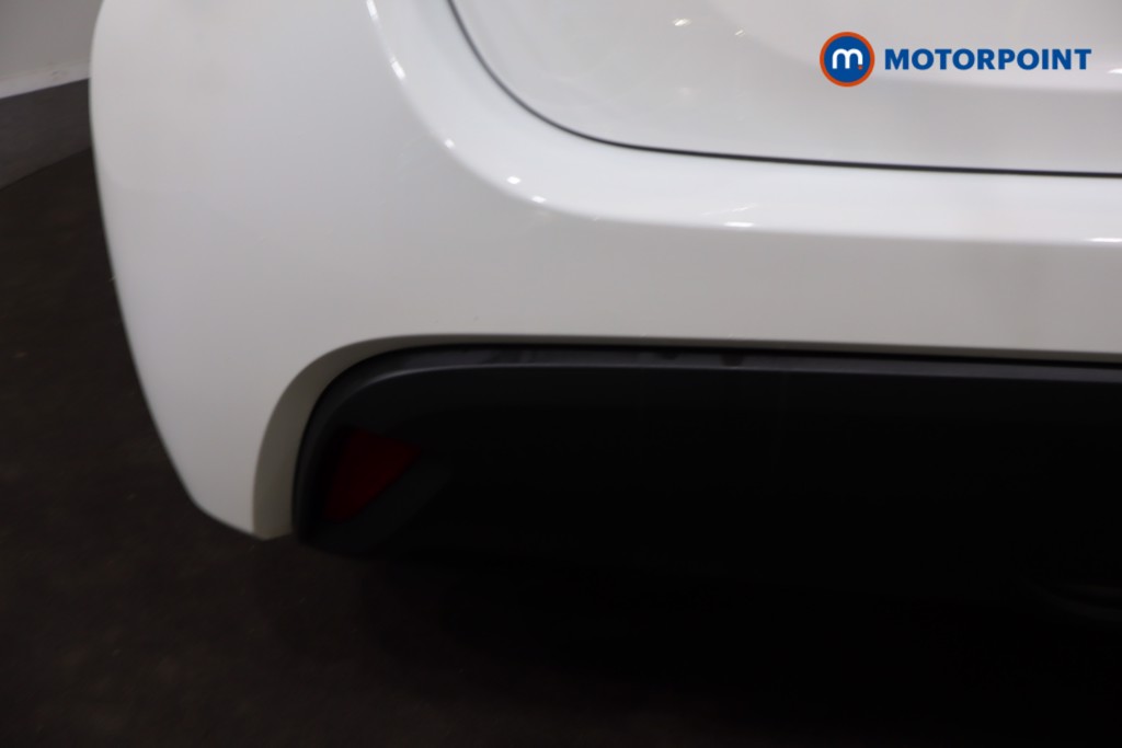 Toyota Yaris Design Automatic Petrol-Electric Hybrid Hatchback - Stock Number (1619230) - 38th supplementary image