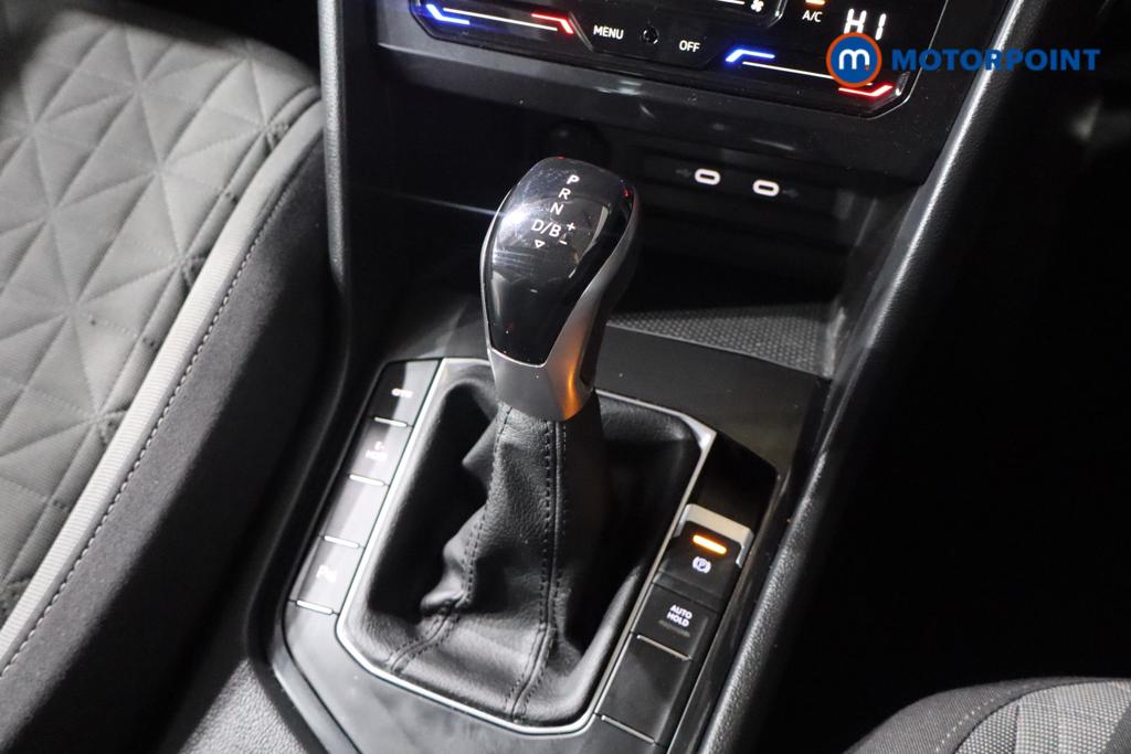 Volkswagen Tiguan Life Automatic Petrol Plug-In Hybrid SUV - Stock Number (1619331) - 5th supplementary image