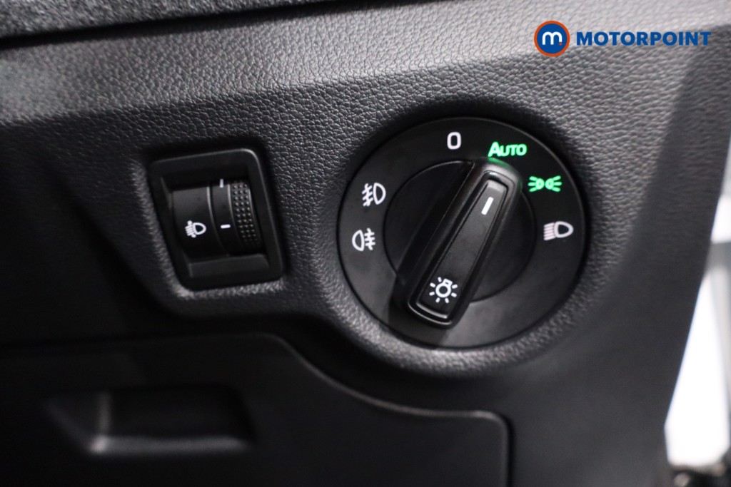 Skoda Kamiq SE Manual Petrol SUV - Stock Number (1610201) - 18th supplementary image