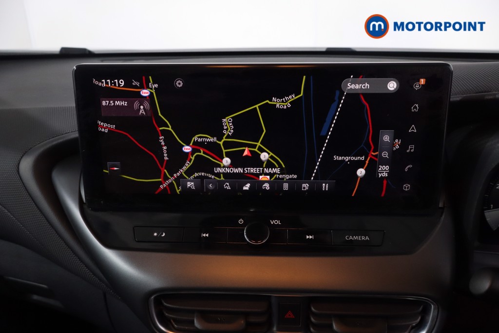 Nissan Juke N-Connecta Manual Petrol SUV - Stock Number (1610387) - 2nd supplementary image