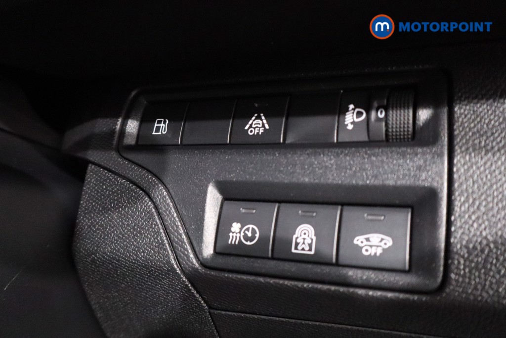 Peugeot 3008 Allure Automatic Petrol Plug-In Hybrid SUV - Stock Number (1610609) - 14th supplementary image