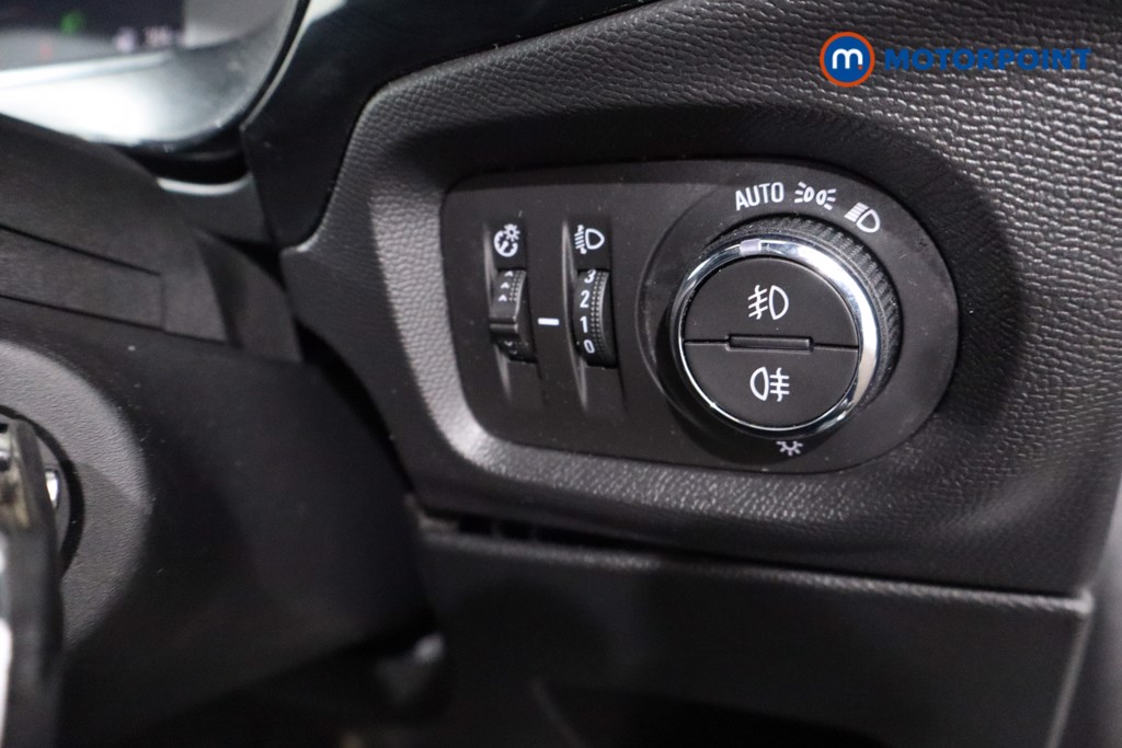 Vauxhall Corsa GS Manual Petrol Hatchback - Stock Number (1611276) - 17th supplementary image