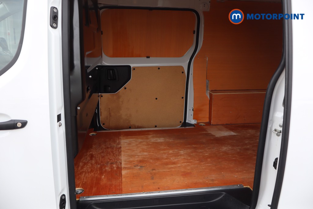 Peugeot Expert Professional Manual Diesel Panel Van - Stock Number (1614962) - 5th supplementary image