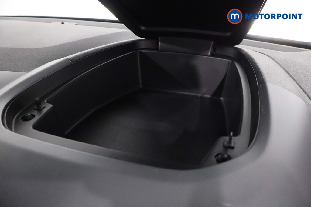 Vauxhall Combo Life Ultimate Automatic Electric People Carrier - Stock Number (1616578) - 18th supplementary image