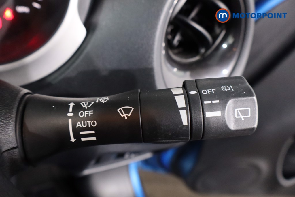 Nissan Juke Tekna Automatic Petrol SUV - Stock Number (1617160) - 15th supplementary image