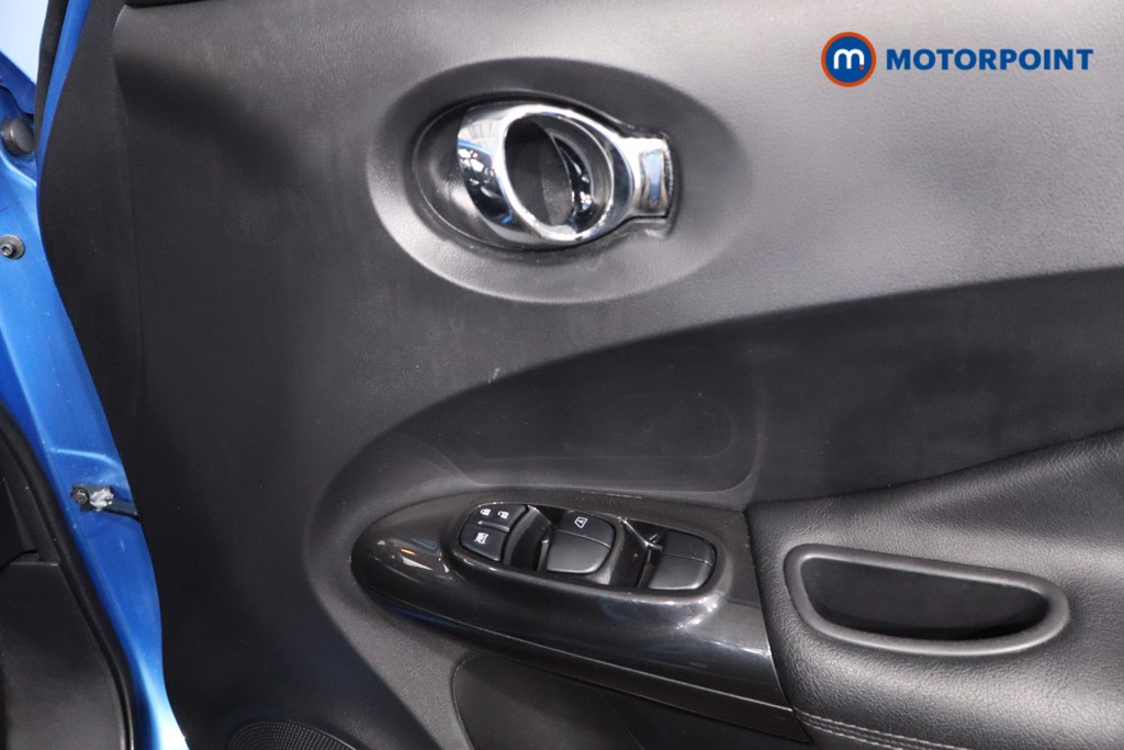 Nissan Juke Tekna Automatic Petrol SUV - Stock Number (1617160) - 25th supplementary image