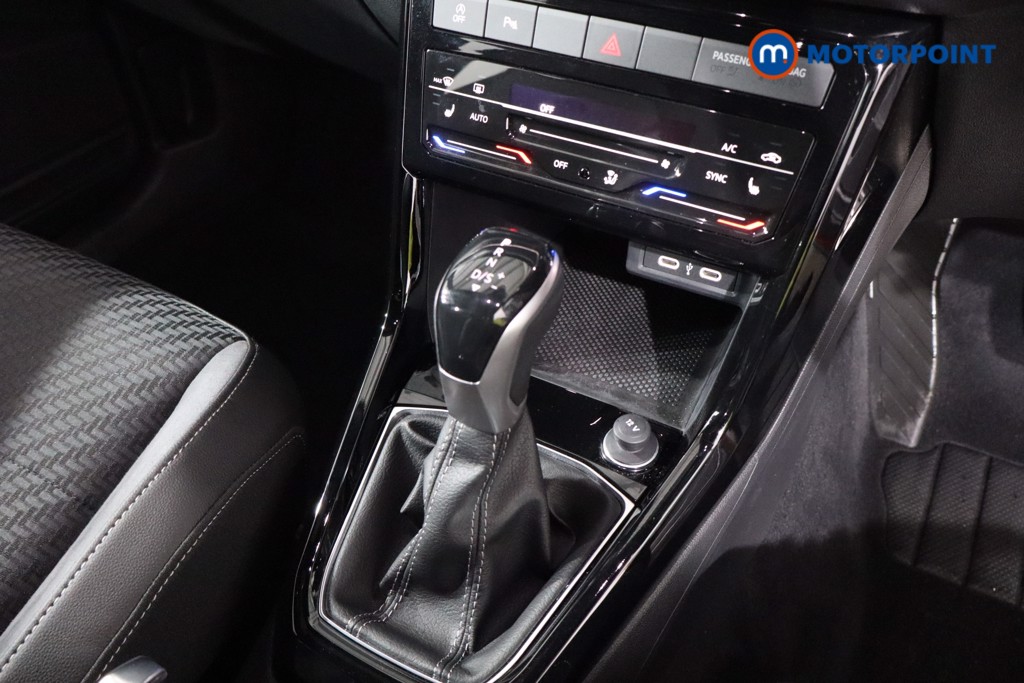 Volkswagen T-Cross R-Line Automatic Petrol SUV - Stock Number (1617933) - 21st supplementary image