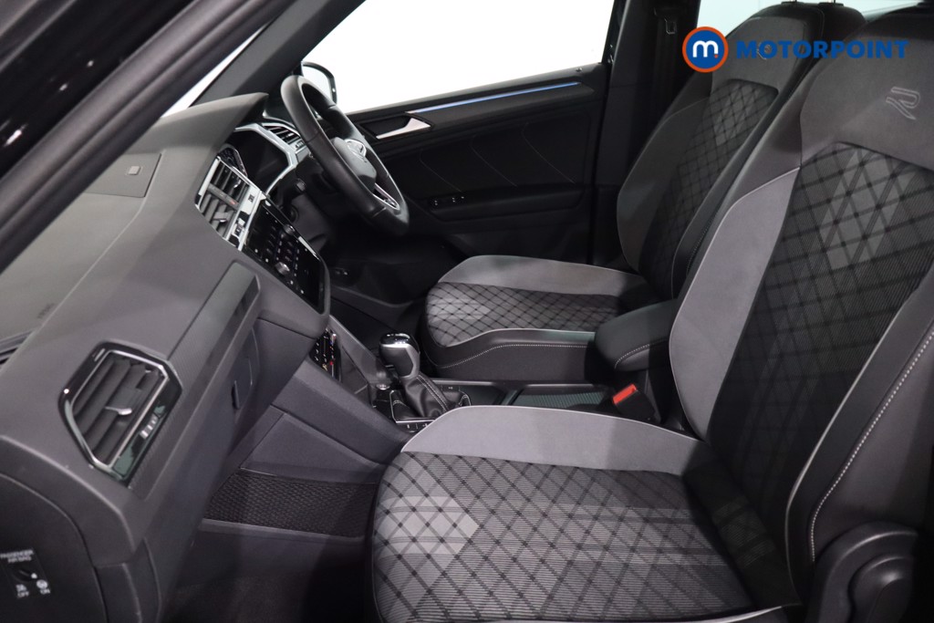 Volkswagen Tiguan R-Line Automatic Petrol Plug-In Hybrid SUV - Stock Number (1619229) - 4th supplementary image