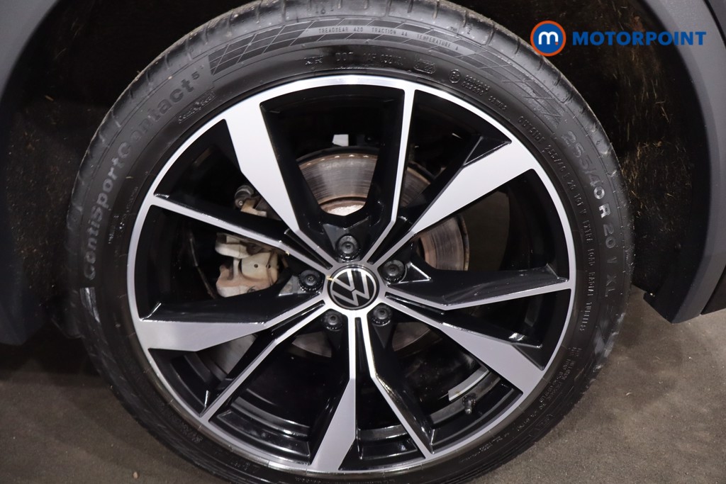 Volkswagen Tiguan R-Line Automatic Petrol Plug-In Hybrid SUV - Stock Number (1619229) - 12th supplementary image