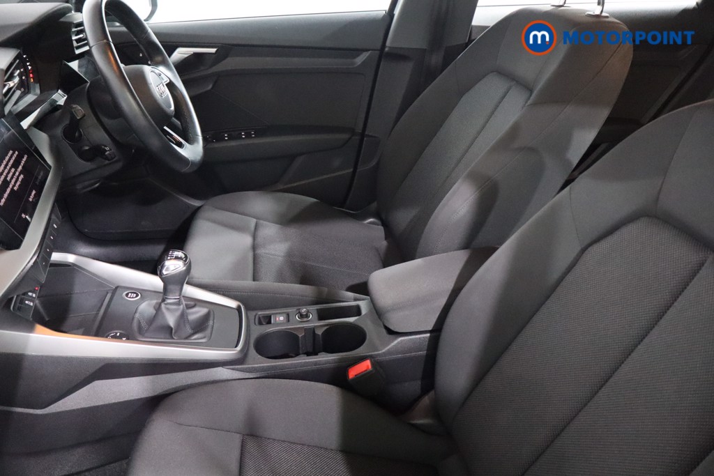 Audi A3 Technik Manual Petrol Hatchback - Stock Number (1616027) - 4th supplementary image