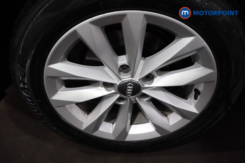 Audi A3 Technik Manual Petrol Hatchback - Stock Number (1616027) - 9th supplementary image