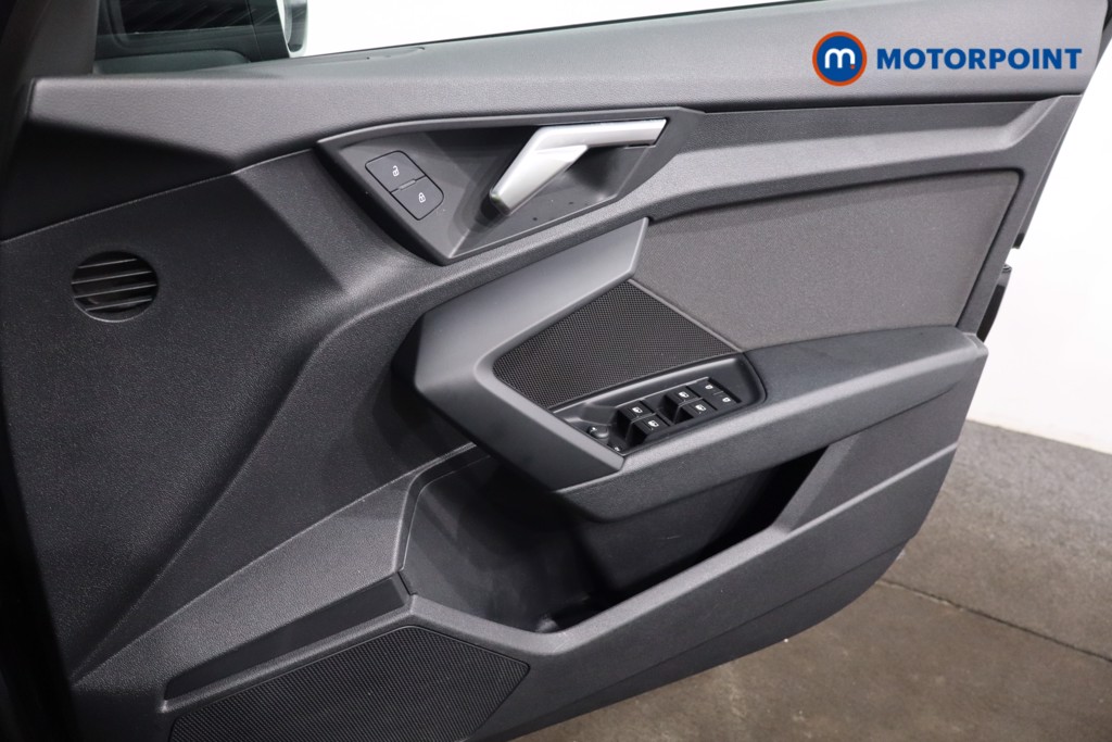 Audi A3 Technik Manual Petrol Hatchback - Stock Number (1616027) - 20th supplementary image