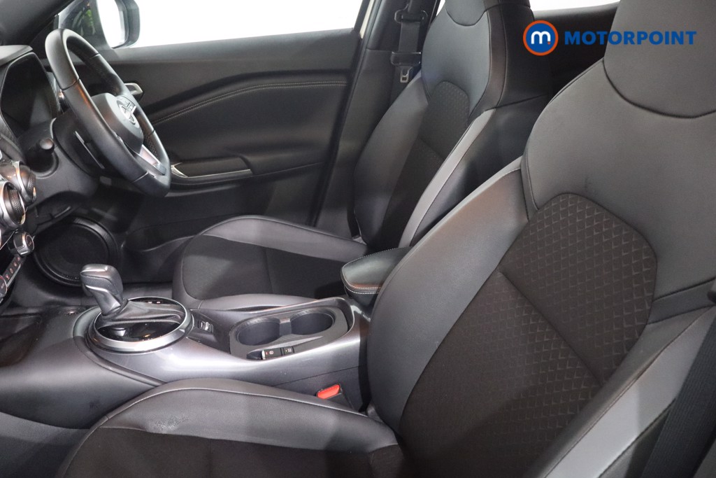 Nissan Juke N-Connecta Automatic Petrol SUV - Stock Number (1618755) - 4th supplementary image