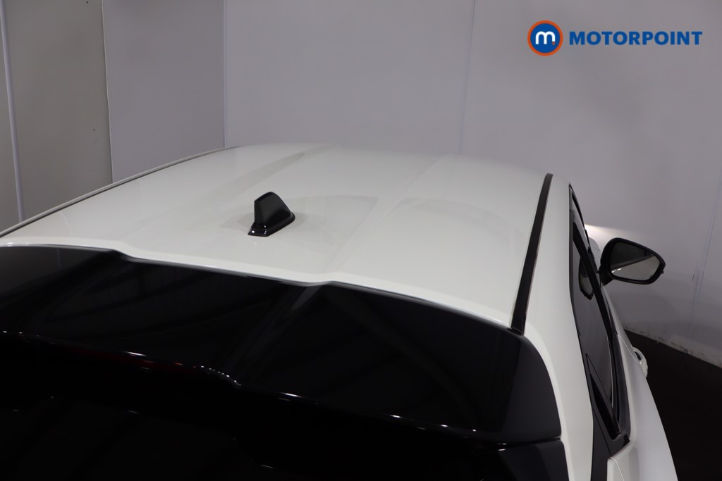 Nissan Juke N-Connecta Automatic Petrol SUV - Stock Number (1618755) - 26th supplementary image