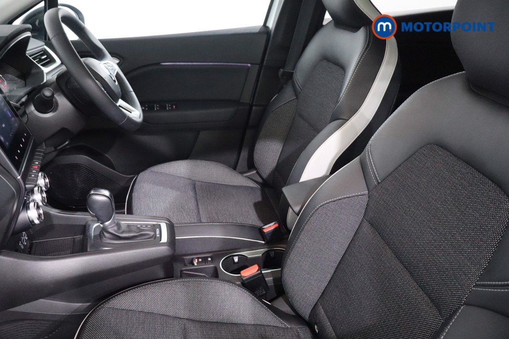 Renault Captur Techno Automatic Petrol-Electric Hybrid SUV - Stock Number (1620004) - 4th supplementary image
