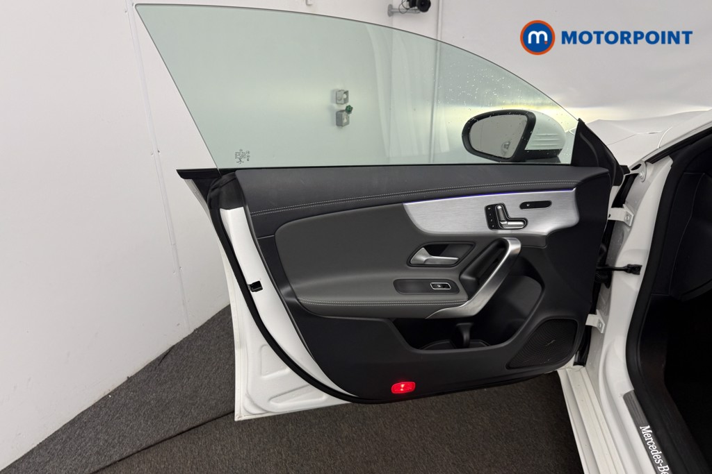 Mercedes-Benz CLA Amg Line Automatic Petrol Plug-In Hybrid Coupe - Stock Number (1596600) - 3rd supplementary image