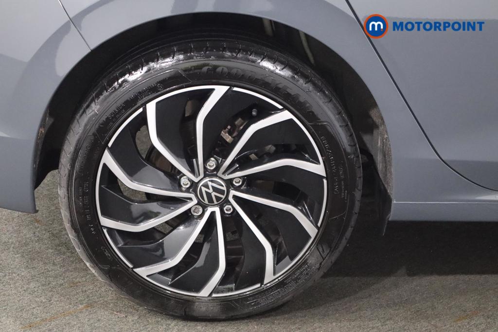 Volkswagen Golf Style Edition Manual Petrol Hatchback - Stock Number (1599290) - 18th supplementary image