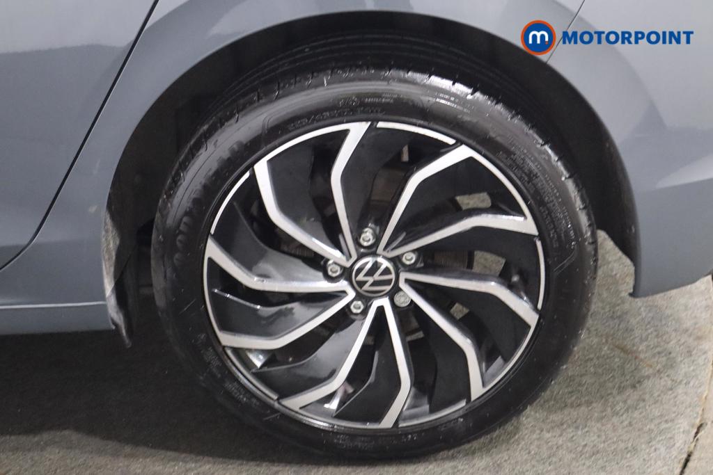 Volkswagen Golf Style Edition Manual Petrol Hatchback - Stock Number (1599290) - 21st supplementary image