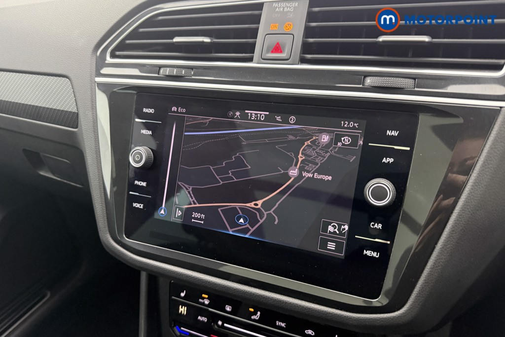 Volkswagen Tiguan R-Line Automatic Diesel SUV - Stock Number (1604800) - 2nd supplementary image