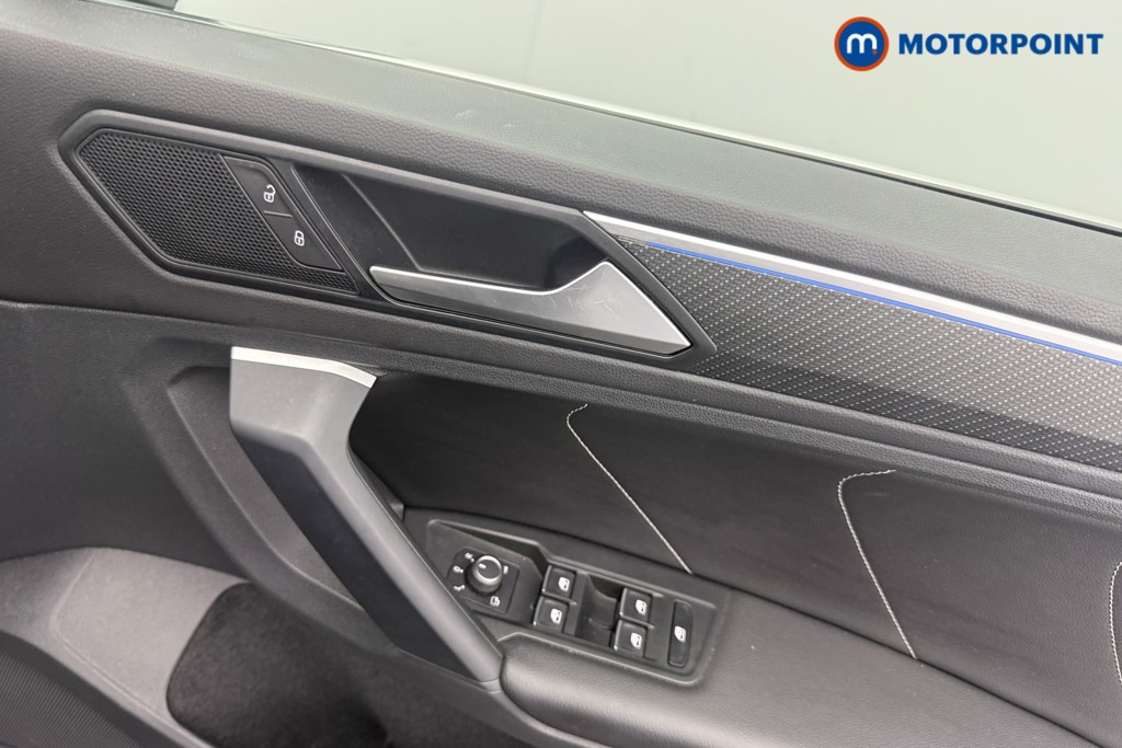 Volkswagen Tiguan R-Line Automatic Diesel SUV - Stock Number (1604800) - 10th supplementary image