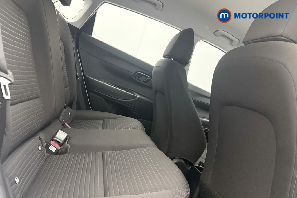Hyundai I20 Se Connect Manual Petrol Hatchback - Stock Number (1608032) - 8th supplementary image