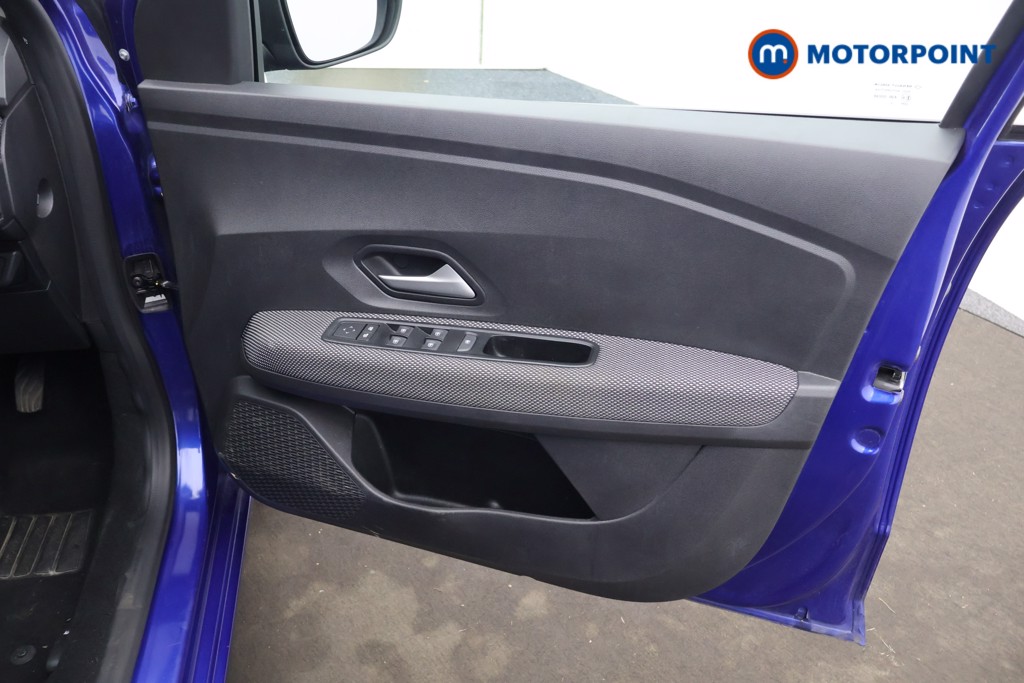 Dacia Sandero Expression Manual Petrol Hatchback - Stock Number (1608379) - 10th supplementary image