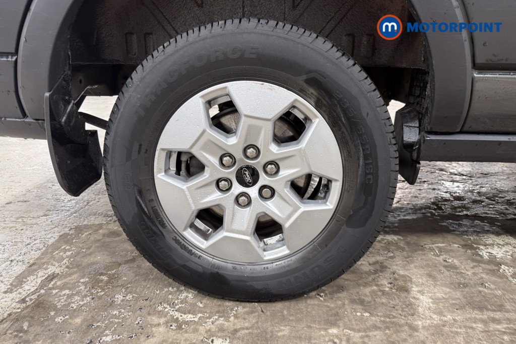 Ford Transit Limited Automatic Diesel Medium Roof Van - Stock Number (1608647) - 10th supplementary image