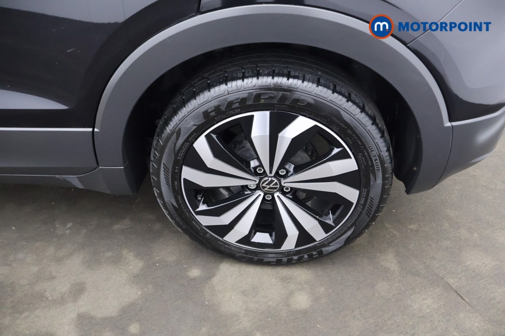 Volkswagen T-Cross Black Edition Manual Petrol SUV - Stock Number (1610302) - 18th supplementary image