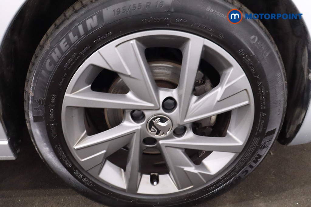 Vauxhall Corsa Design Manual Petrol Hatchback - Stock Number (1610422) - 10th supplementary image