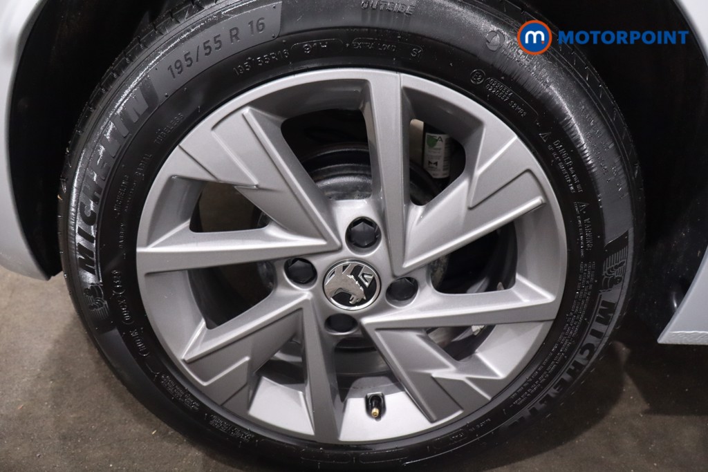 Vauxhall Corsa Design Manual Petrol Hatchback - Stock Number (1610469) - 9th supplementary image