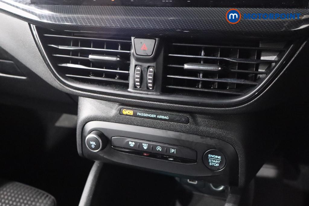 Ford Focus St-Line Manual Petrol Estate - Stock Number (1611839) - 4th supplementary image