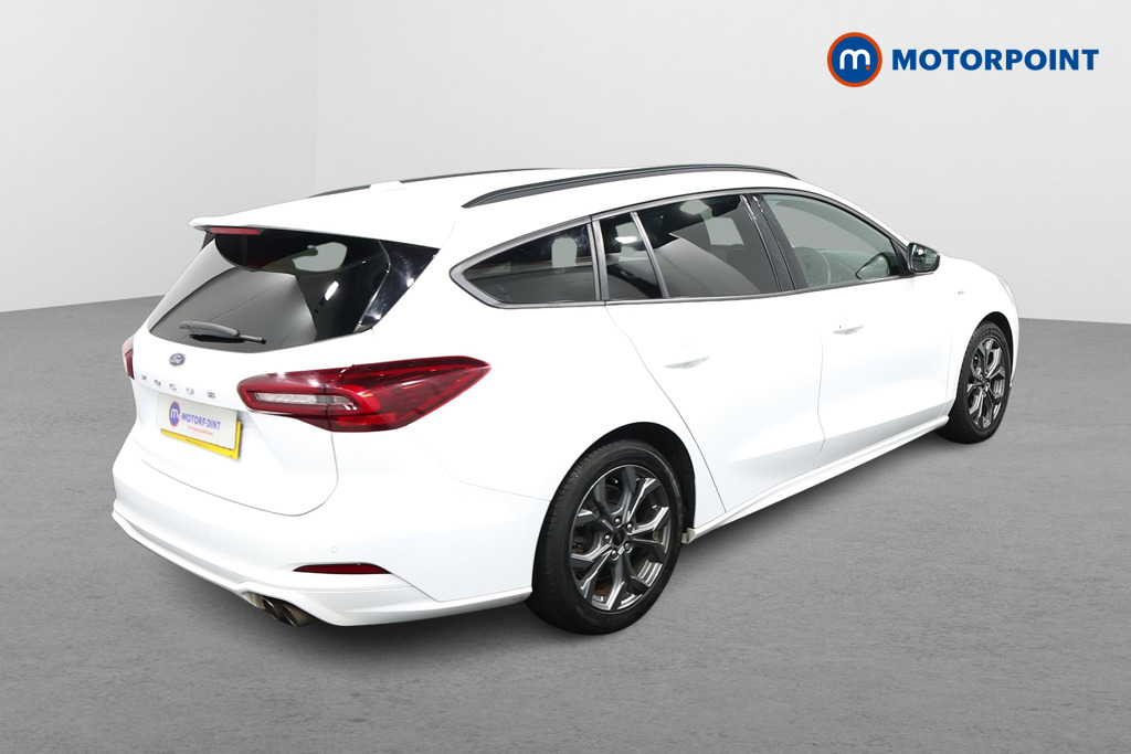 Ford Focus St-Line Manual Petrol Estate - Stock Number (1611839) - Drivers side rear corner