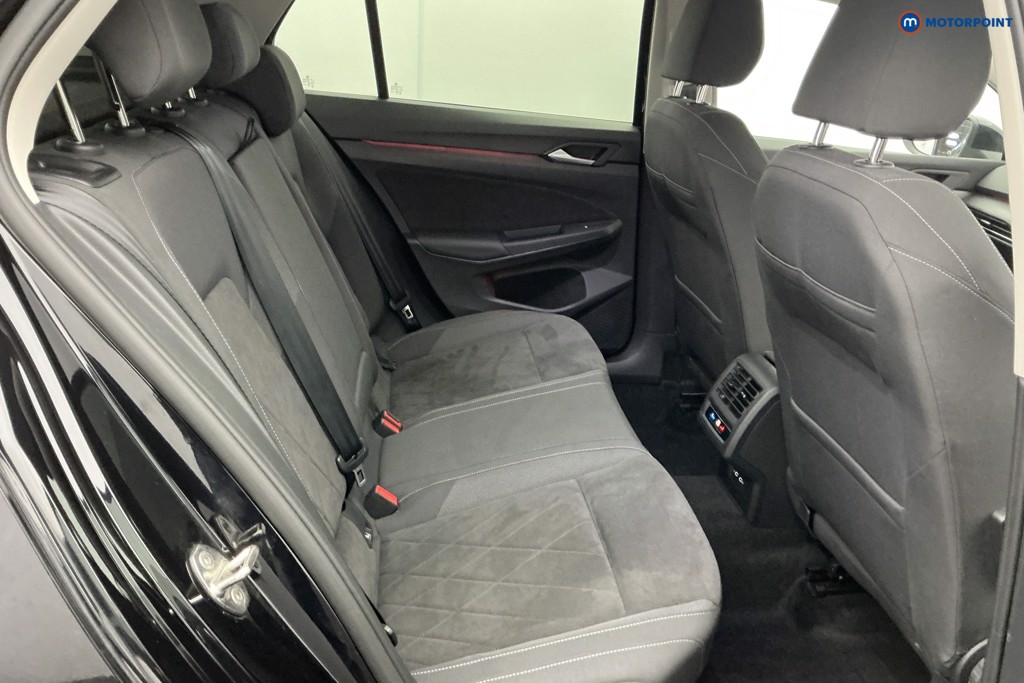 Volkswagen Golf Style Edition Manual Petrol Hatchback - Stock Number (1612460) - 7th supplementary image