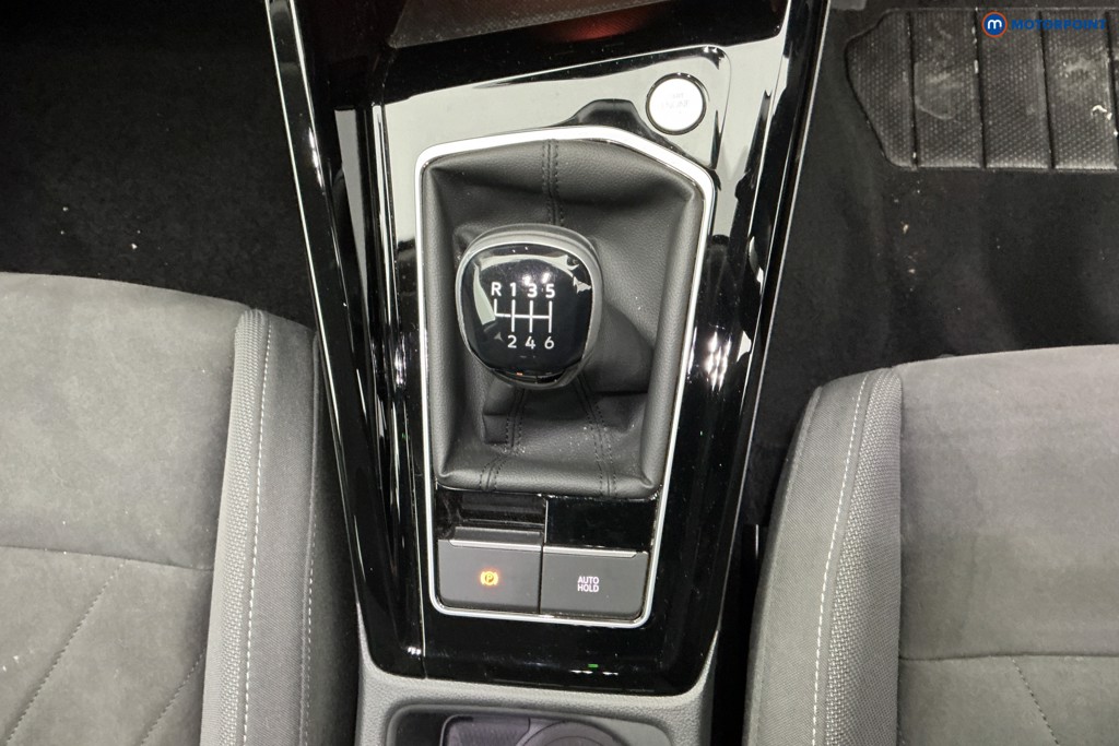 Volkswagen Golf Style Edition Manual Petrol Hatchback - Stock Number (1612460) - 21st supplementary image