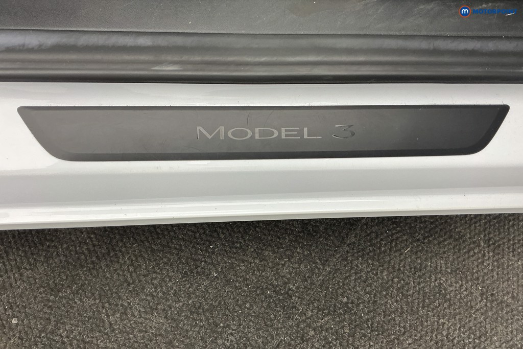 Tesla Model 3 Rwd 4Dr Auto Automatic Electric Saloon - Stock Number (1613182) - 26th supplementary image
