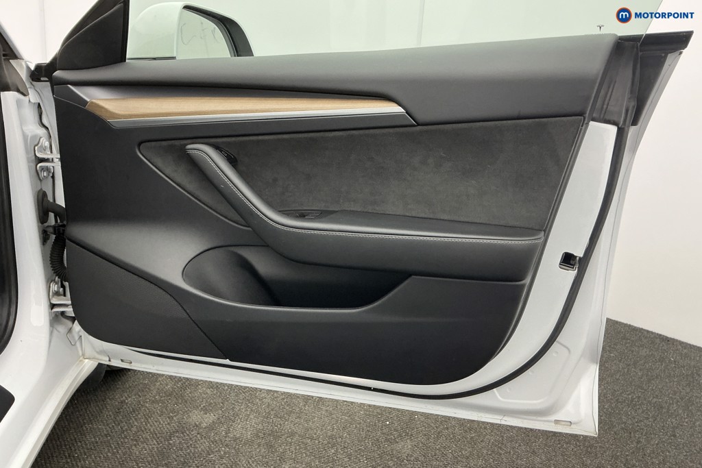 Tesla Model 3 Rwd 4Dr Auto Automatic Electric Saloon - Stock Number (1613182) - 27th supplementary image