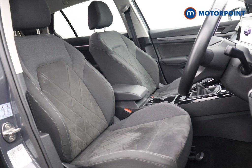 Volkswagen Golf Style Edition Manual Petrol Hatchback - Stock Number (1613228) - 11th supplementary image