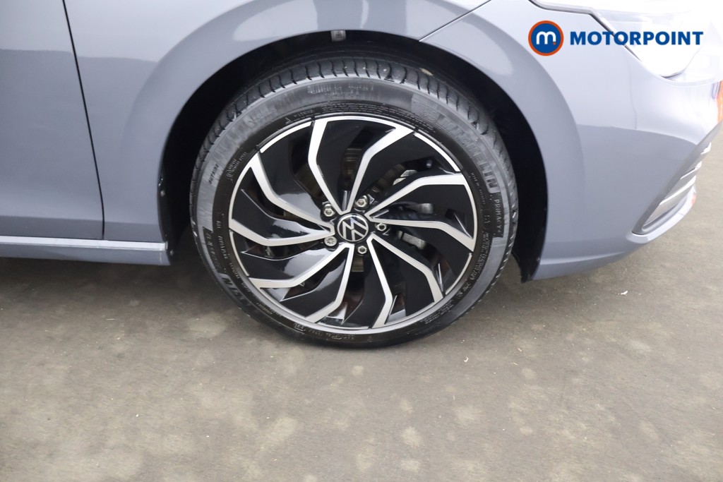 Volkswagen Golf Style Edition Manual Petrol Hatchback - Stock Number (1613228) - 12th supplementary image