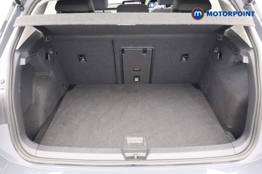 Volkswagen Golf Style Edition Manual Petrol Hatchback - Stock Number (1613228) - 16th supplementary image