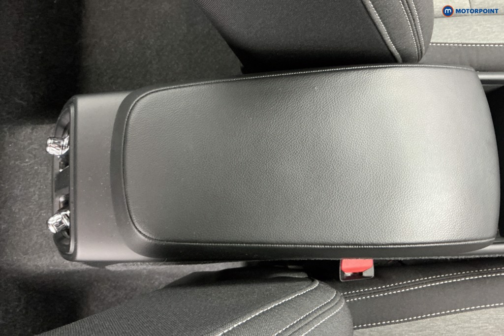 Volvo Xc40 Plus Automatic Petrol Plug-In Hybrid SUV - Stock Number (1613264) - 16th supplementary image