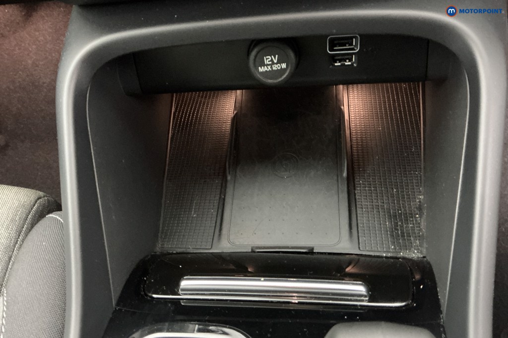 Volvo Xc40 Plus Automatic Petrol Plug-In Hybrid SUV - Stock Number (1613264) - 18th supplementary image